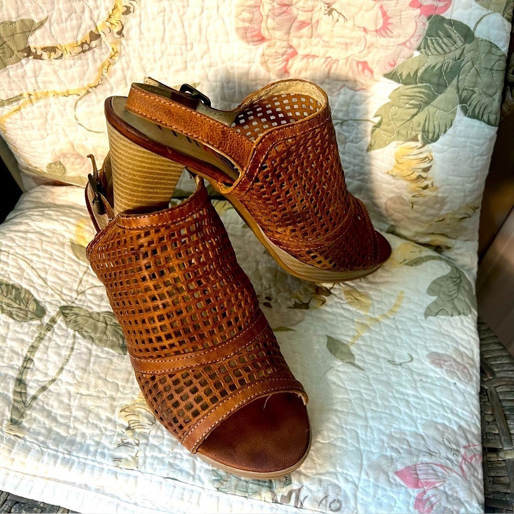 Mikaela made in Spain, leather heels, EU size 36 (6)